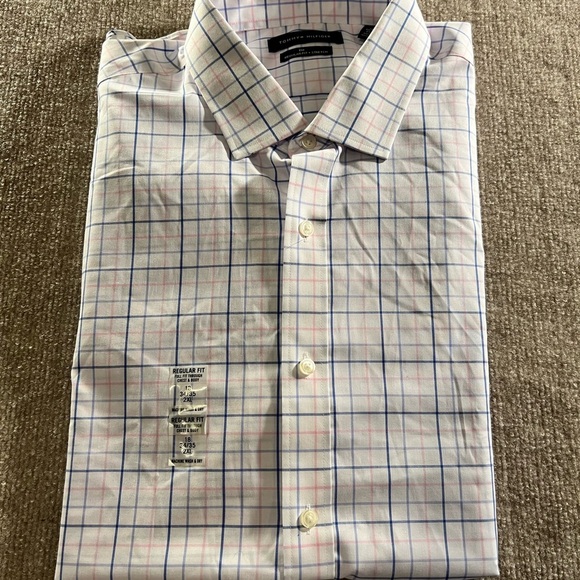Men's Tommy Hilfiger XXL Checkered Shirt - Picture 6 of 6